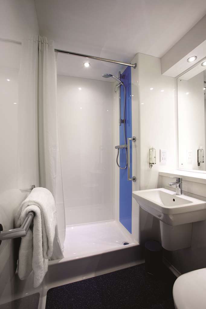 Travelodge Caerphilly Værelse billede